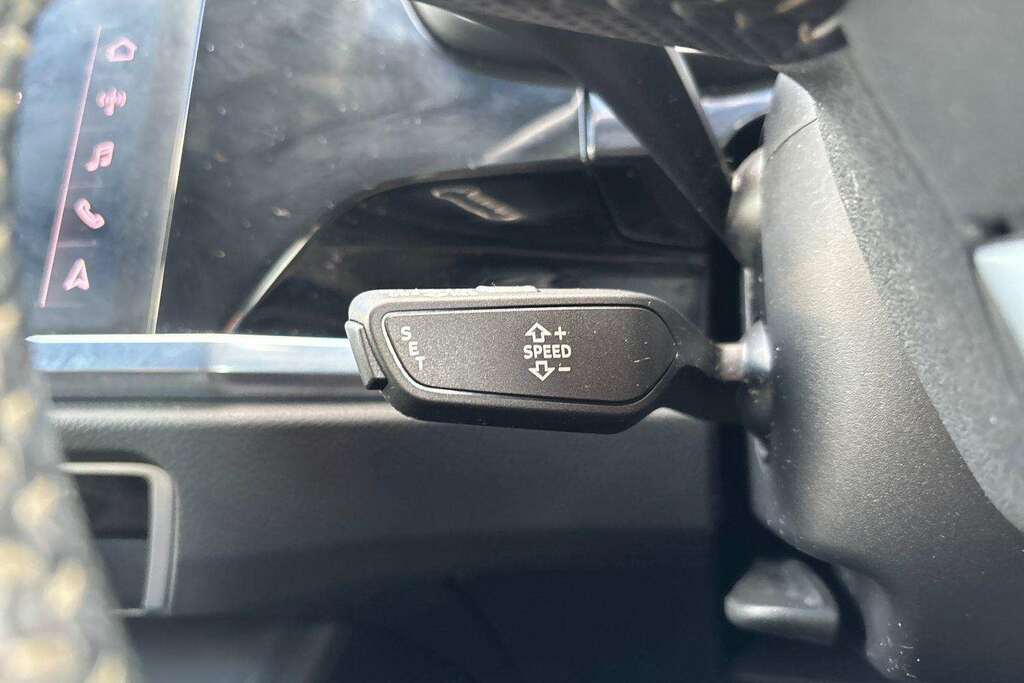 Audi Q3 35 Tdi Sport S Tronic White #31