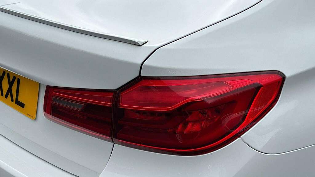 BMW 5 Series 2.0 520D Se 188 Bhp Blue #16