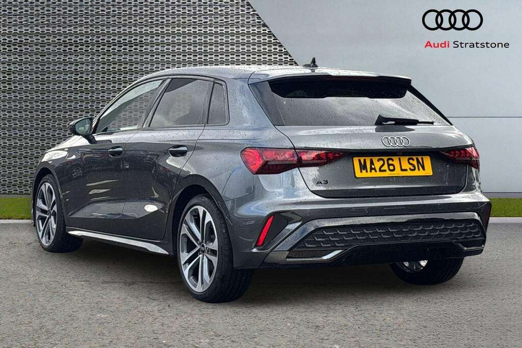 Audi A3 1.5 Tfsi 116 S Line S Tronic 2026 Grey #3