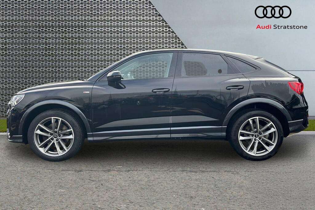 Audi Q3 35 Tfsi Black Edition S Tronic C-pluss Pack Black #8