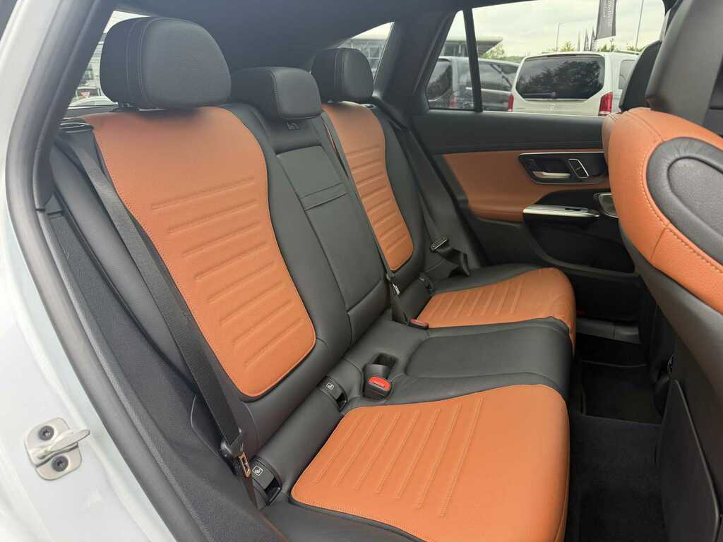 Mercedes-Benz GLC Class Glc 220 Amg Line Premium D Mhev 4M A White #34