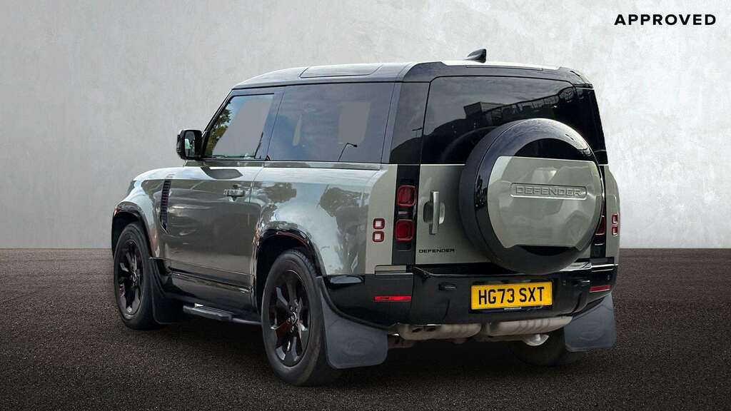 Land Rover Defender 90 3.0 D250 X-dynamic Se 90 Silver #2