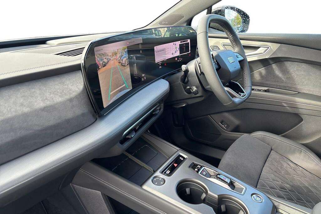 Audi Q4 E Tron 210Kw Performance 82Kwh Black Edition 202 Grey #2