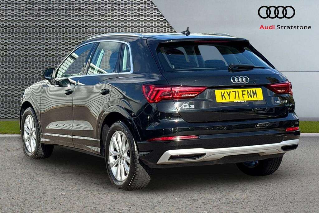 Audi Q3 35 Tfsi Sport 2021 Black #3