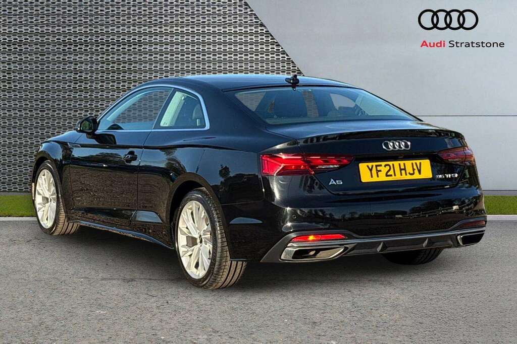 Audi A5 35 Tfsi Sport S Tronic Comfortsound 2021 Black #3