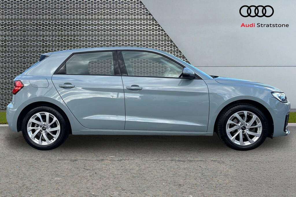 Audi A1 30 Tfsi Sport S Tronic 2024 Grey #4