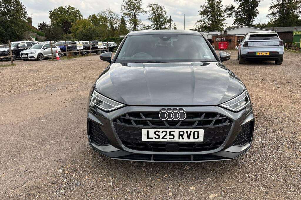 Audi A3 Black Edition 35 Tfsi 150 Ps S Tronic - 2025 Grey #36