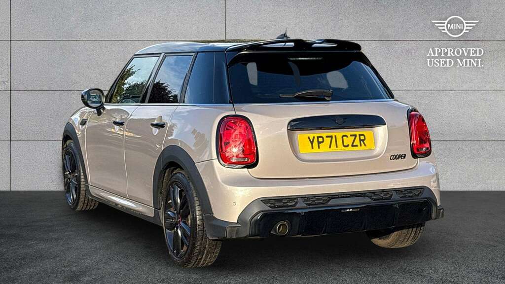 Mini Hatch 1.5 Cooper Sport 2021 Grey #2