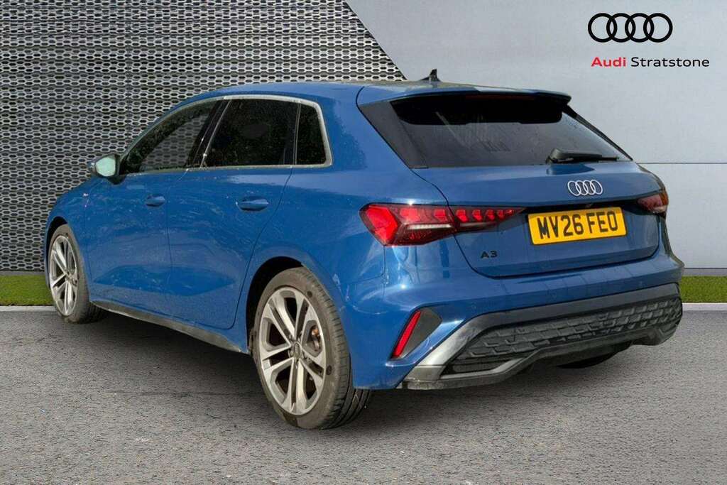Audi A3 1.5 Tfsi 150 S Line S Tronic 2026 #3