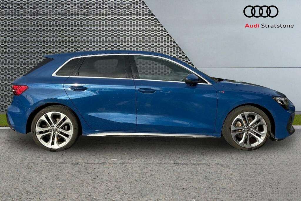 Audi A3 1.5 Tfsi 150 S Line S Tronic 2026 #4