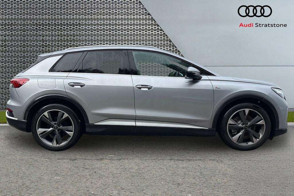 Audi Q4 E Tron 210Kw 45 82Kwh S Line Leather 2026 Silver #4
