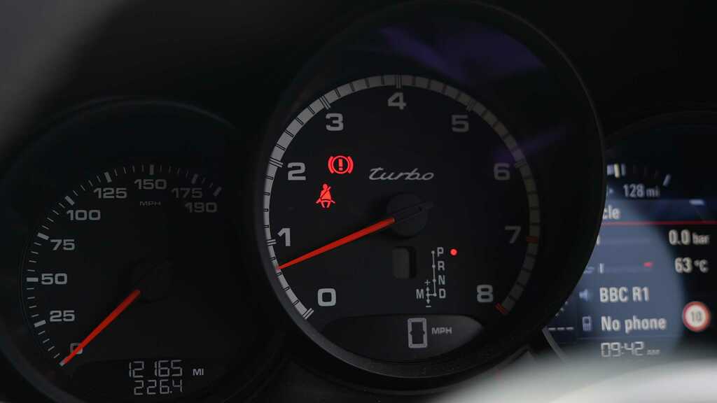 Porsche Macan 3L S Black #18