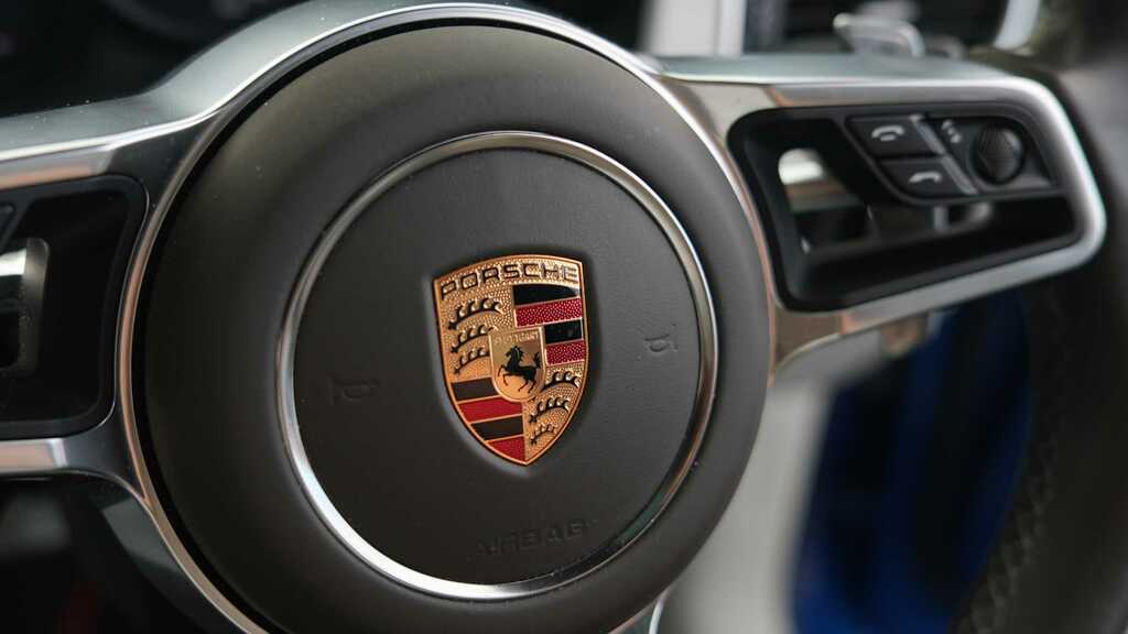 Porsche Macan 3L S Black #19