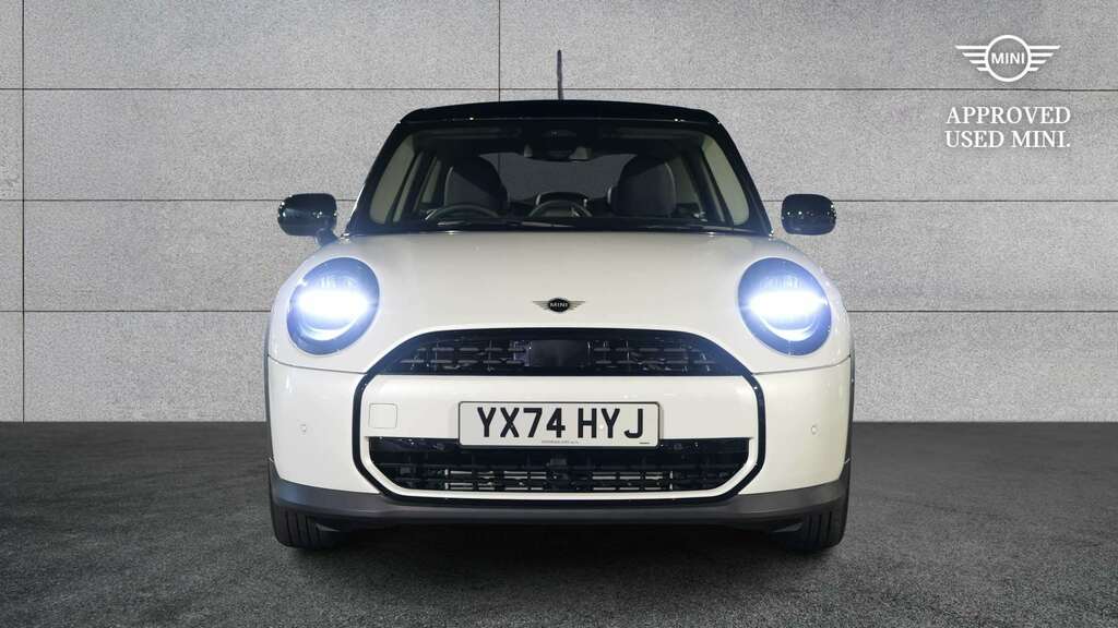 Mini Hatch 1.5 C Classic 2024 White #6