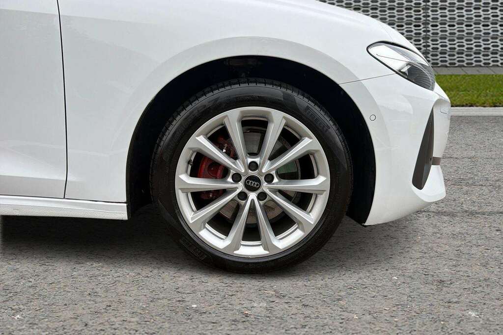 Audi A5 2.0 Tfsi 150 Sport S Tronic 2025 White #5