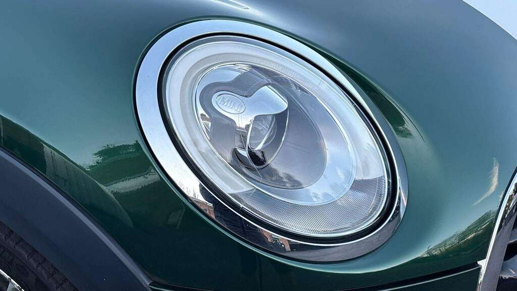 Mini Hatch 1.5L Cooper D Black #17