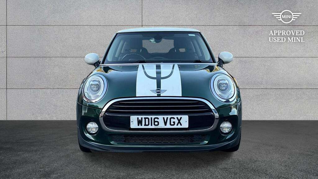 Mini Hatch 1.5L Cooper D Black #19