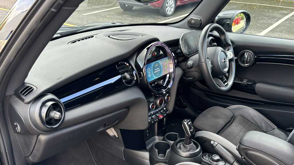Mini Hatch 2.0 S Sport 2024 Black #5