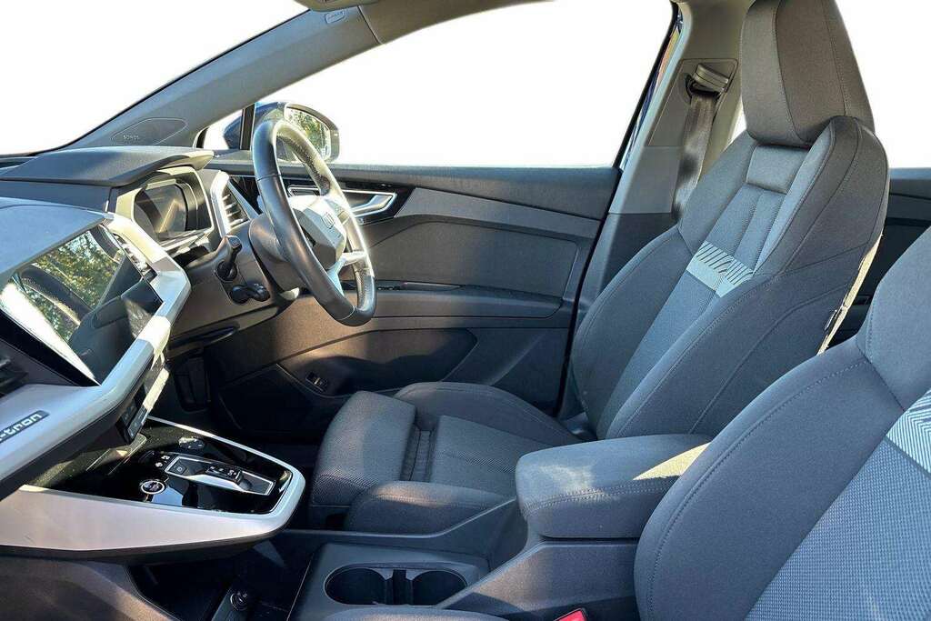 Audi Q4 E Tron 150Kw 40 82Kwh Sport 2023 Grey #21