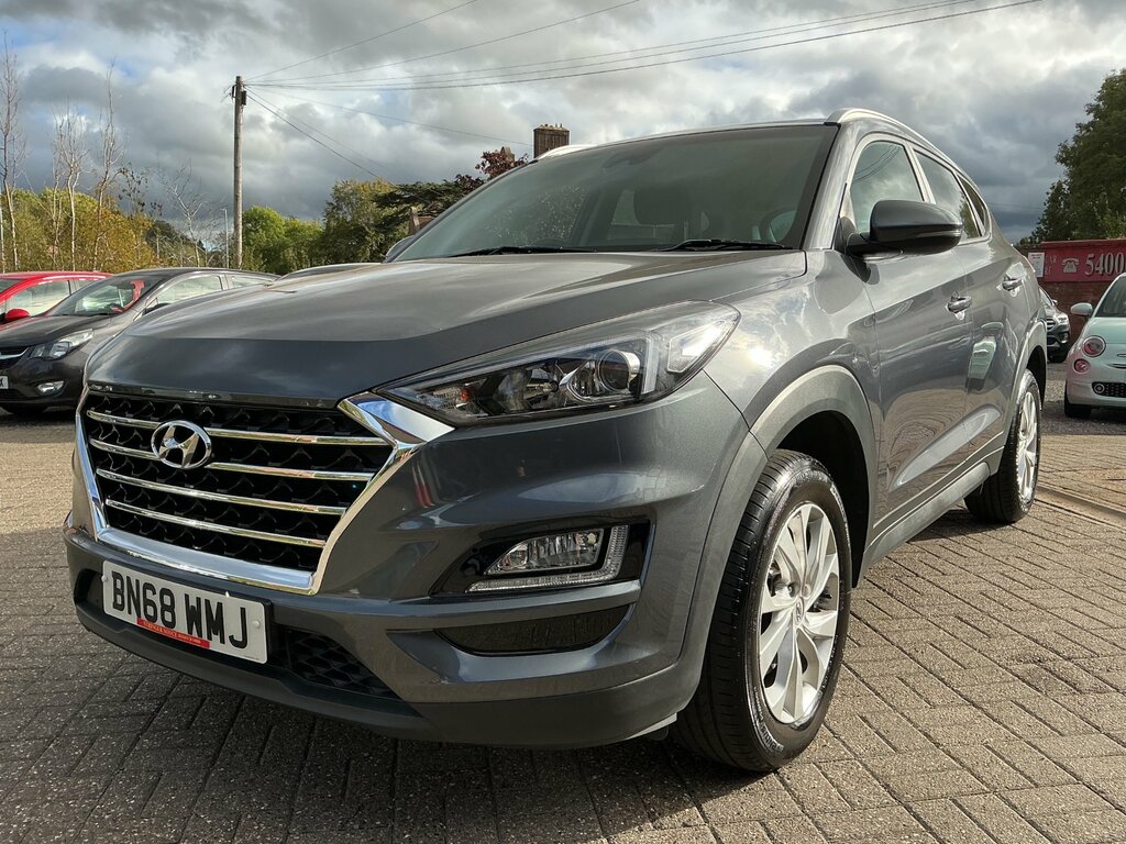 Hyundai Tucson 1.6 Gdi Se Nav Suv Euro 6 Ss Grey