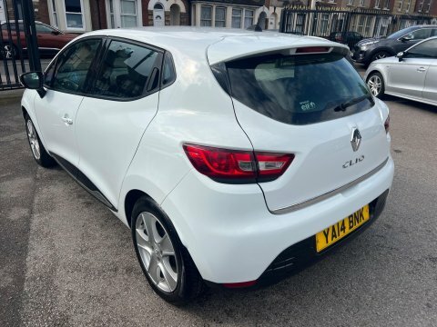 Renault Clio 1.2 16V Dynamique White #3