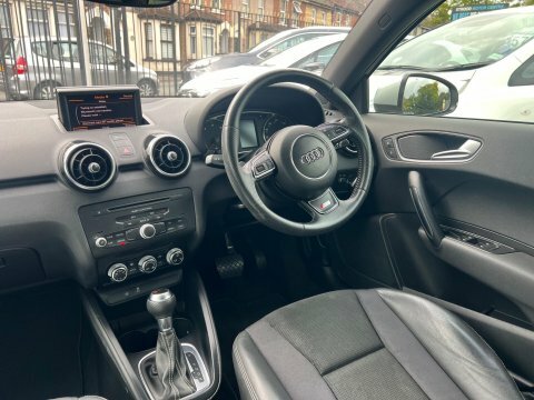 Audi A1 1.6 Tdi Sport Euro 5 Ss White #21