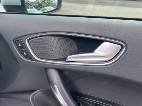 Audi A1 1.6 Tdi Sport Euro 5 Ss White #32