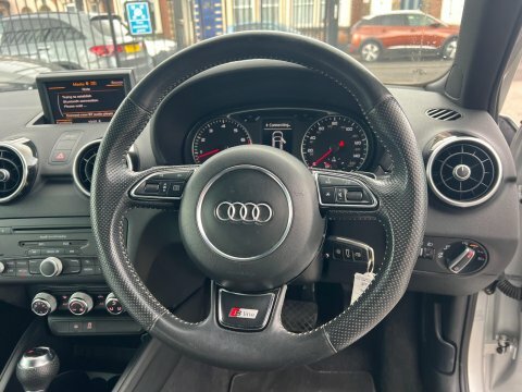 Audi A1 1.6 Tdi Sport Euro 5 Ss White #18