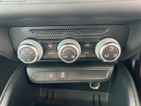 Audi A1 1.6 Tdi Sport Euro 5 Ss White #34