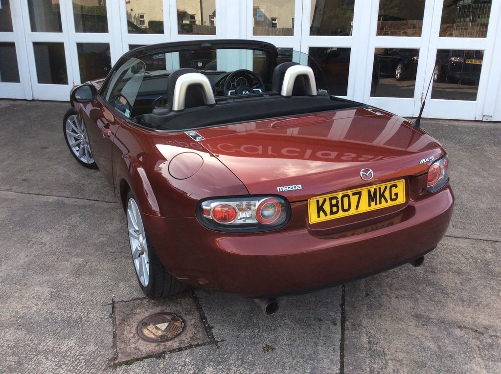 Mazda MX-5 2.0 Sport KB07MKG Red #4