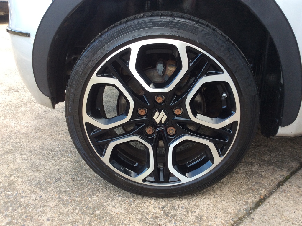 Suzuki Swift 1.3 Gl Black #12