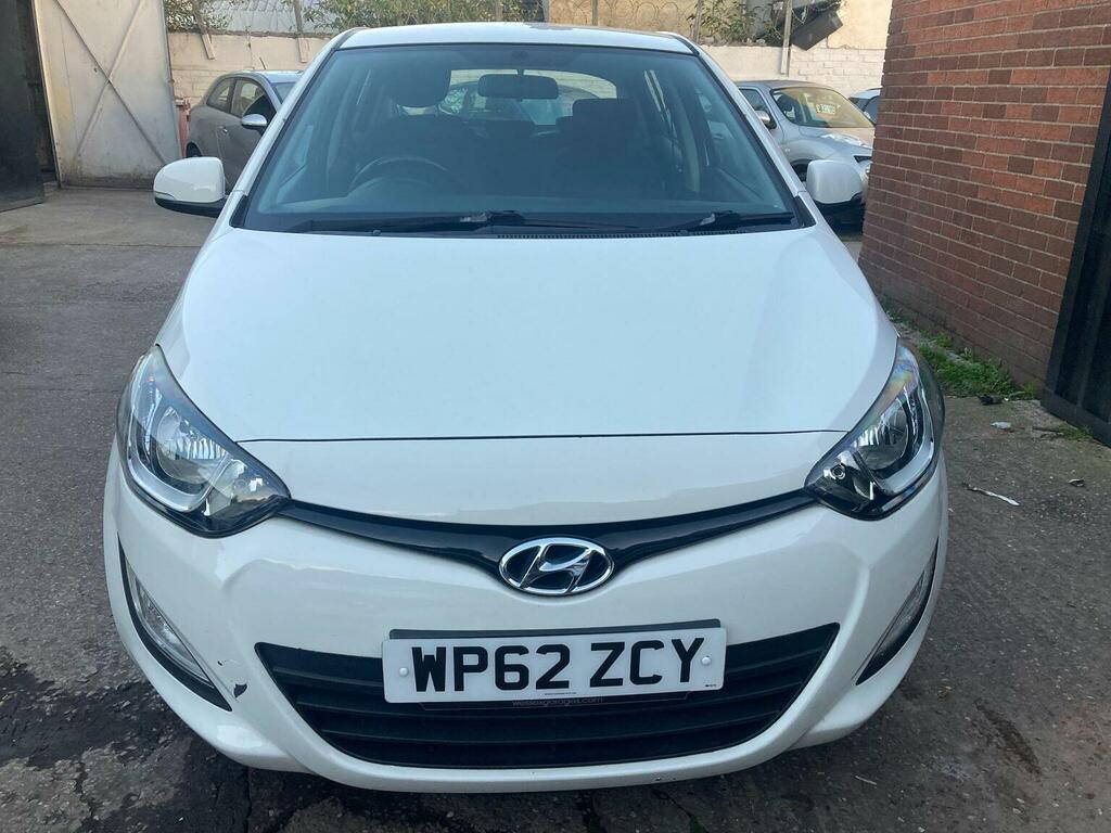 Hyundai I20 1.2 Active Euro 5 White #2