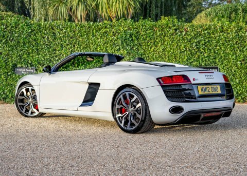 Audi R8 5.2 R8 Spyder White #6