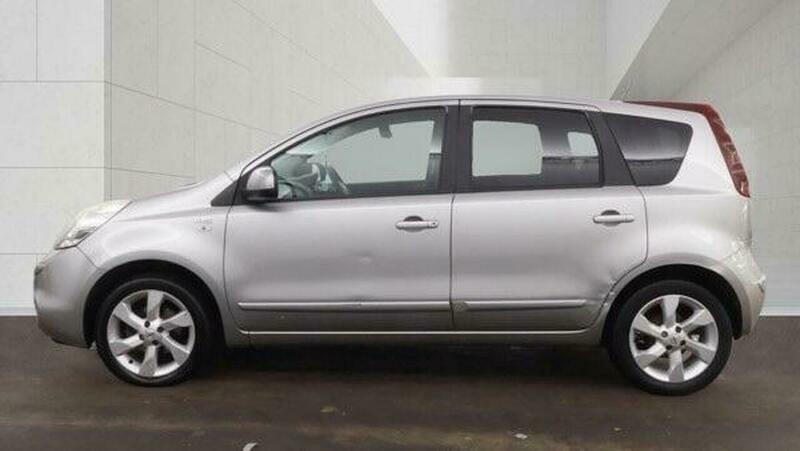 Nissan Note 1.6 16V N-tec Silver #6