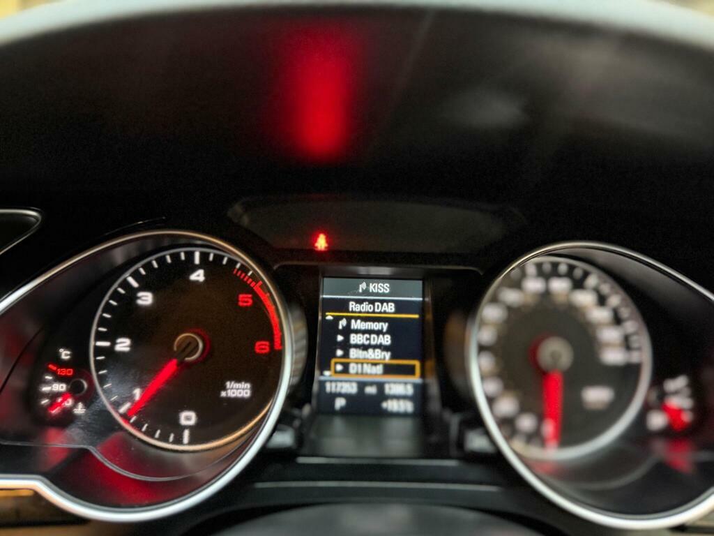 Audi A5 2.0 Tdi S Line Convertible Euro Red #29