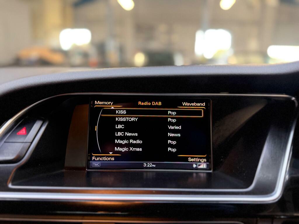 Audi A5 2.0 Tdi S Line Convertible Euro Red #32