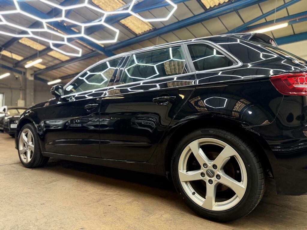 Audi A3 1.4 Tfsi E-tron Sportback Plug-in Hybri Black #52
