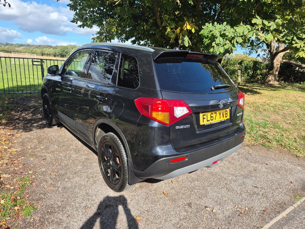 Suzuki Vitara 1.4 Boosterjet S Suv Allgrip Eur Black #4