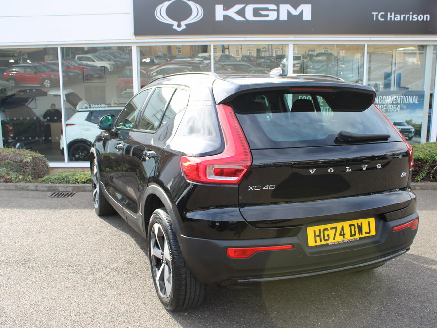 Volvo XC40 2.0 B4p Plus Dark HG74DWJ Black #5