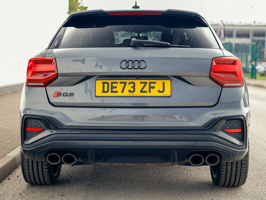 Audi Q2 Sq2 Quattro Black Edition S Tronic Green #5