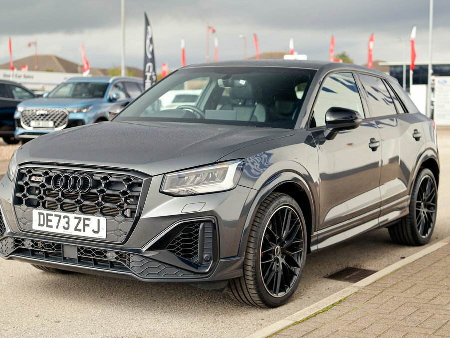 Audi Q2 Sq2 Quattro Black Edition S Tronic Green #4