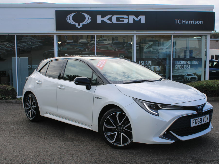 Toyota Corolla Corolla Excel Vvt-i Hev Cvt Silver #1