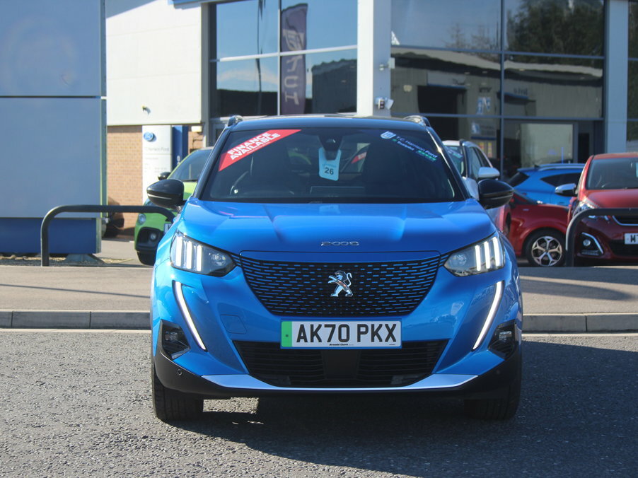 Peugeot e-2008 100Kw Gt Line 50Kwh Blue #2