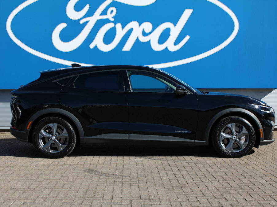 Ford Mustang Mach-E 198Kw Standard Range 70Kwh Rwd Black #4