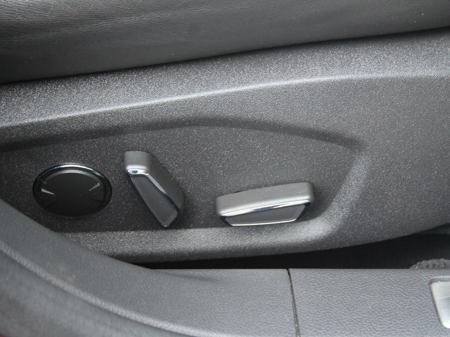 Ford Mondeo Tdci Titanium Hatchback Blue #39