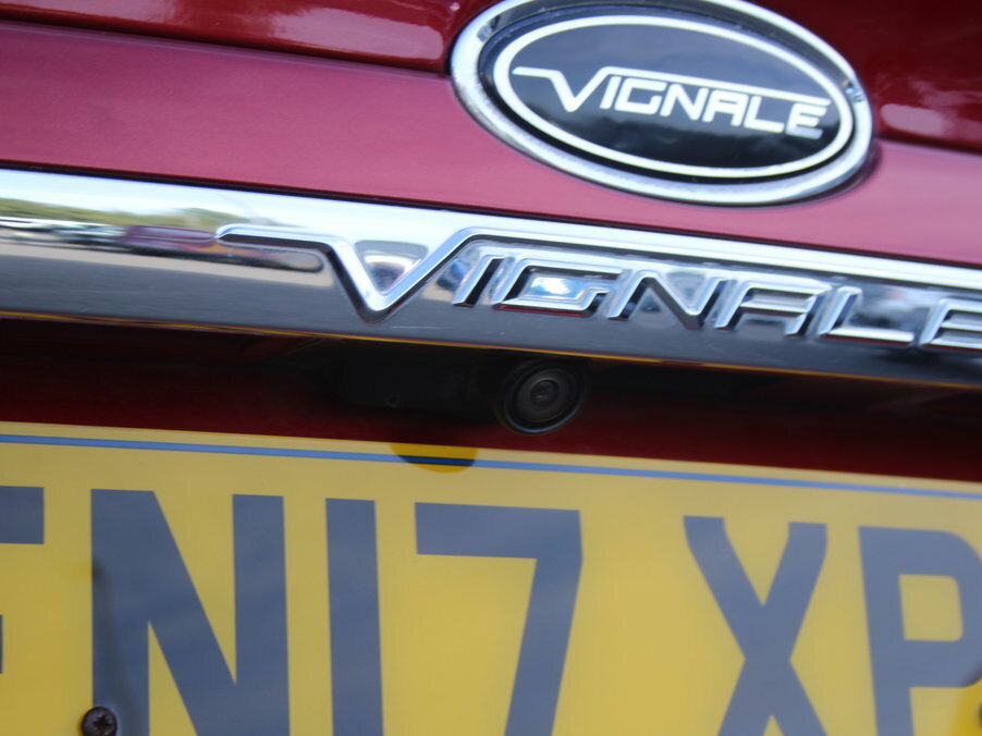 Ford Mondeo Tdci Titanium Hatchback Blue #15