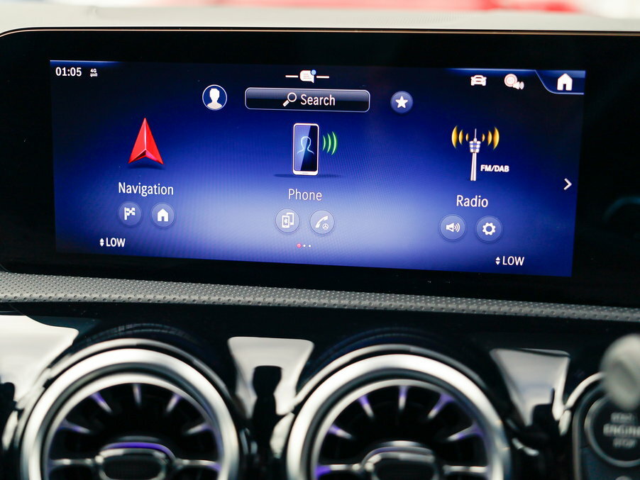 Mercedes-Benz A Class A200 Amg Line Premium Plus 2025 Blue #53