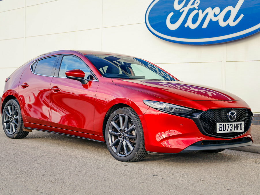 Mazda 3 2.0 E-skyactiv G Mhev Takumi Red #3