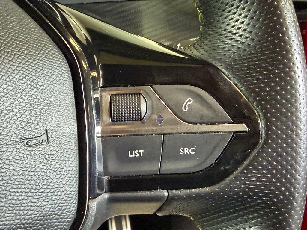 Peugeot e-208 50Kwh Gt #14