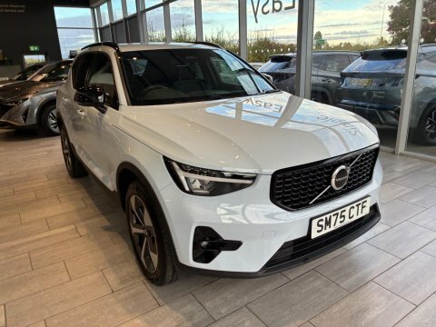 Volvo XC40 2.0 B4 Mhev 